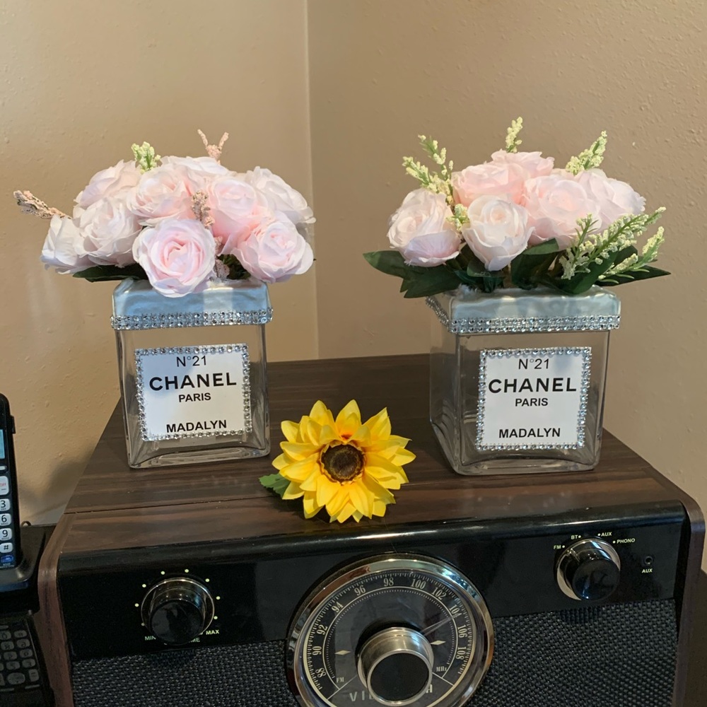 Custom - Picture 4 of 4